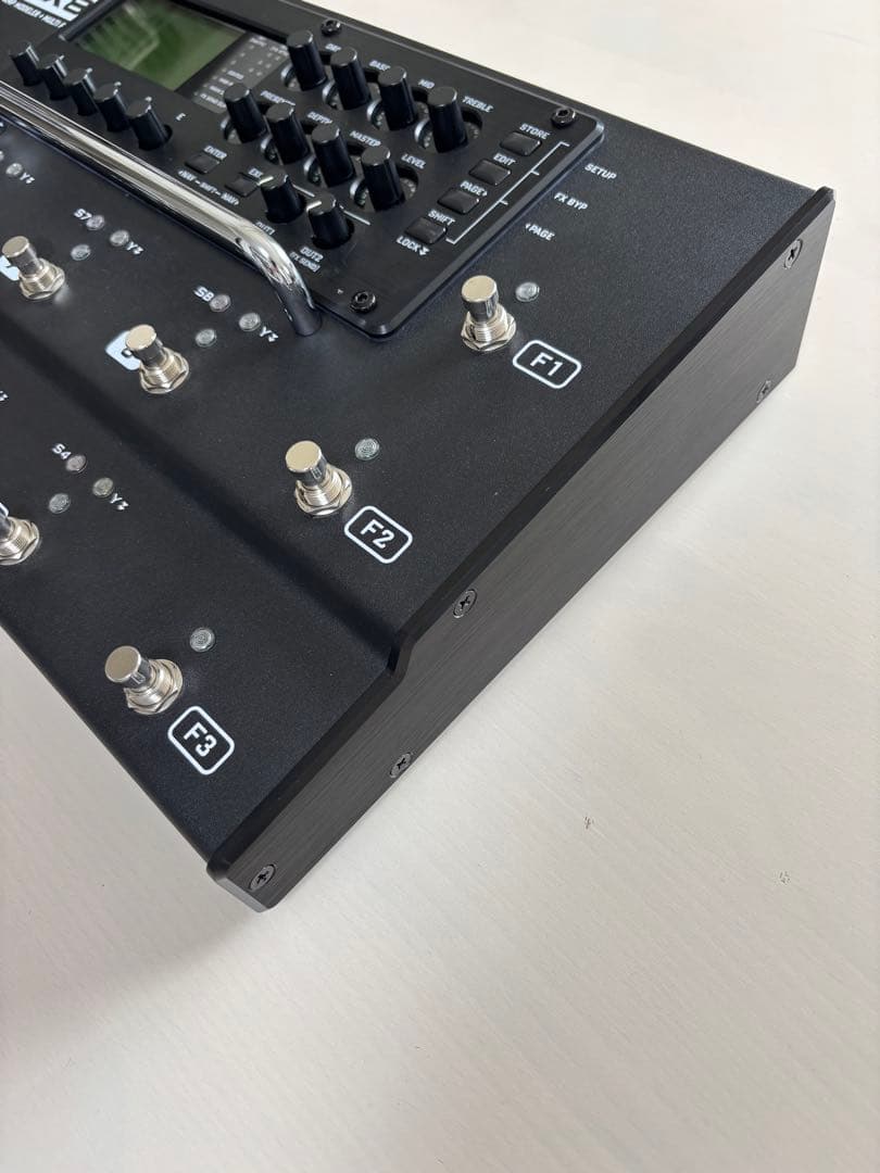 【美品】AX8 Fractal Audio Systems ギタープロセッサー