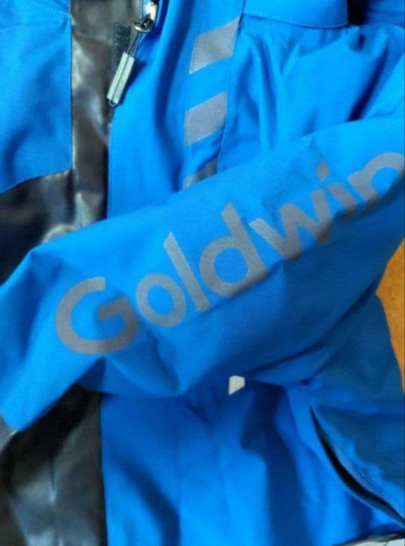 新品タグ付 他 GOLDWIN ゴールドウイン ウエア上下組み合わせ