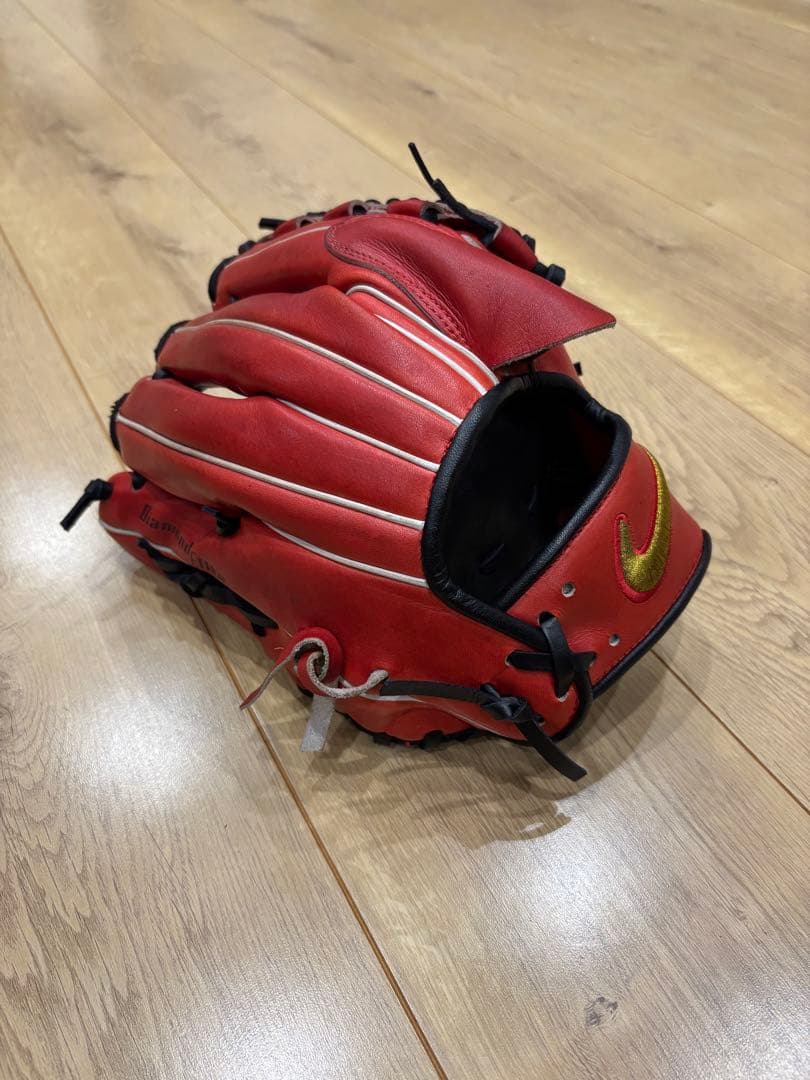 NIKE一般硬式オーダー投手グローブ！極美品！廃盤品！直刺繍モデル！個人名無し！