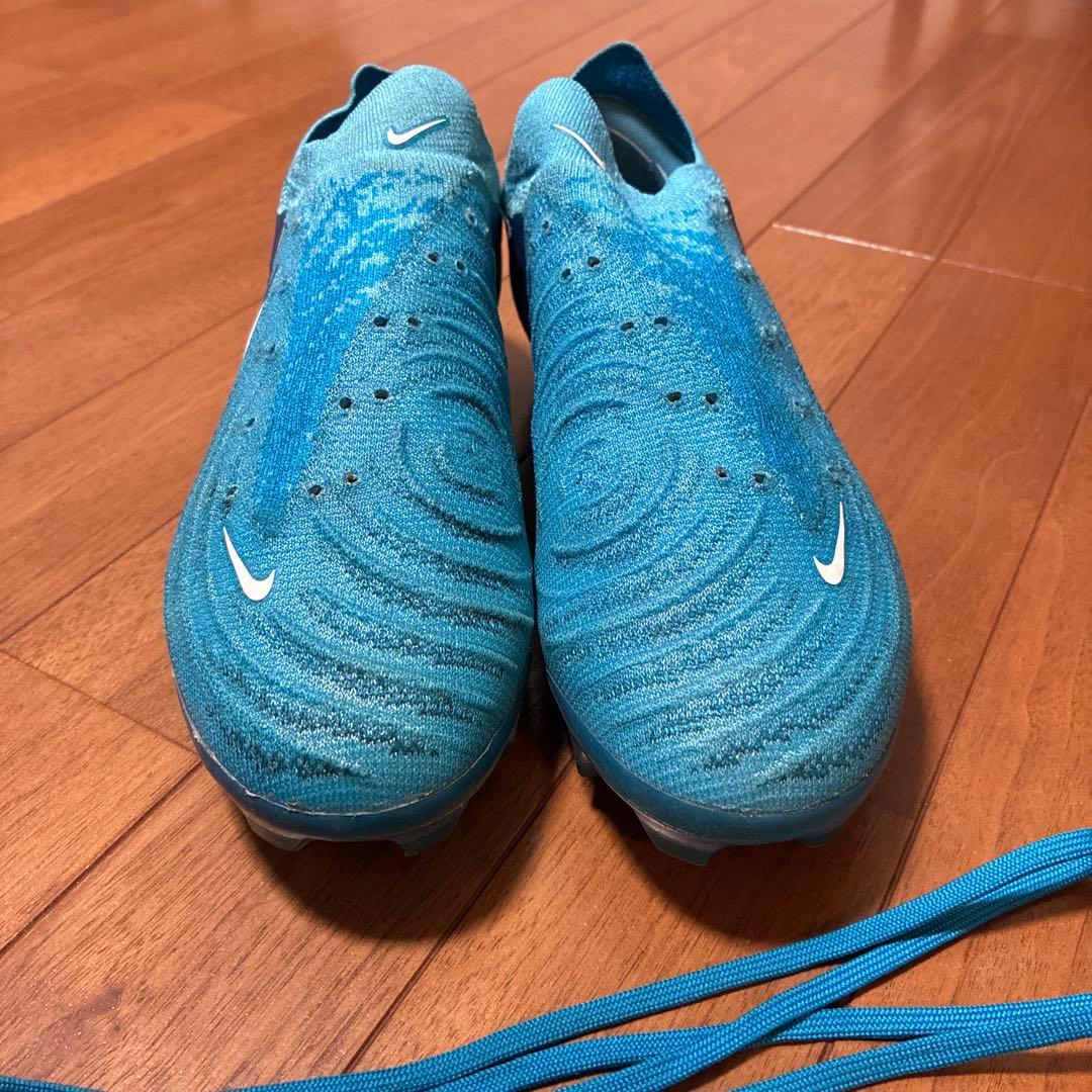 あ*る様 Nike サッカースパイク　ファントム　gx 芝用　スパイク入付き