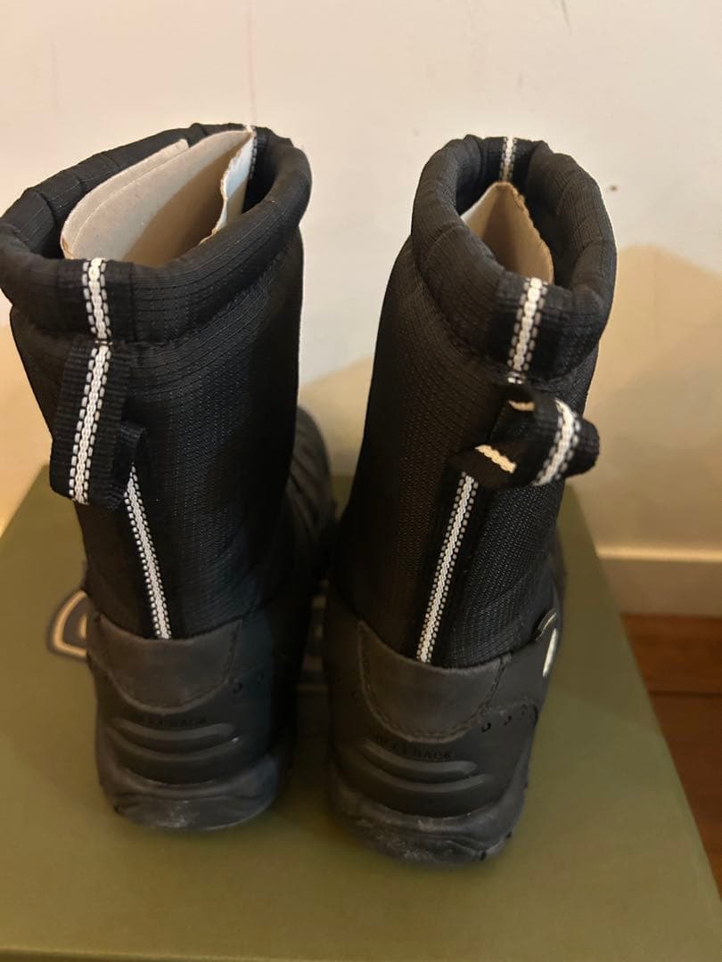 KEEN ウィンターブーツ　25cm
