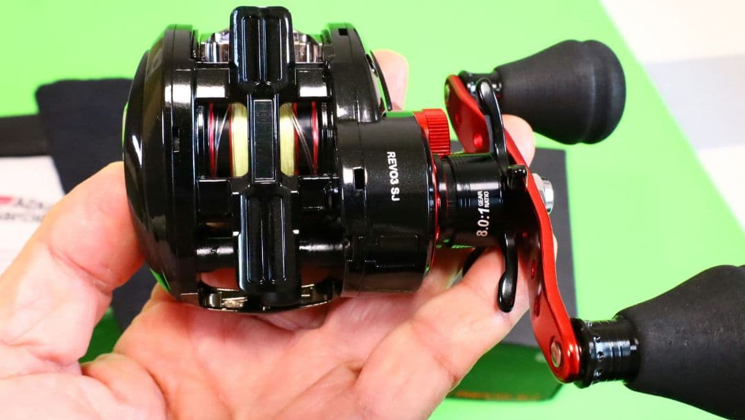 Abu Garcia Salty Stage Revo SJ 両軸リール