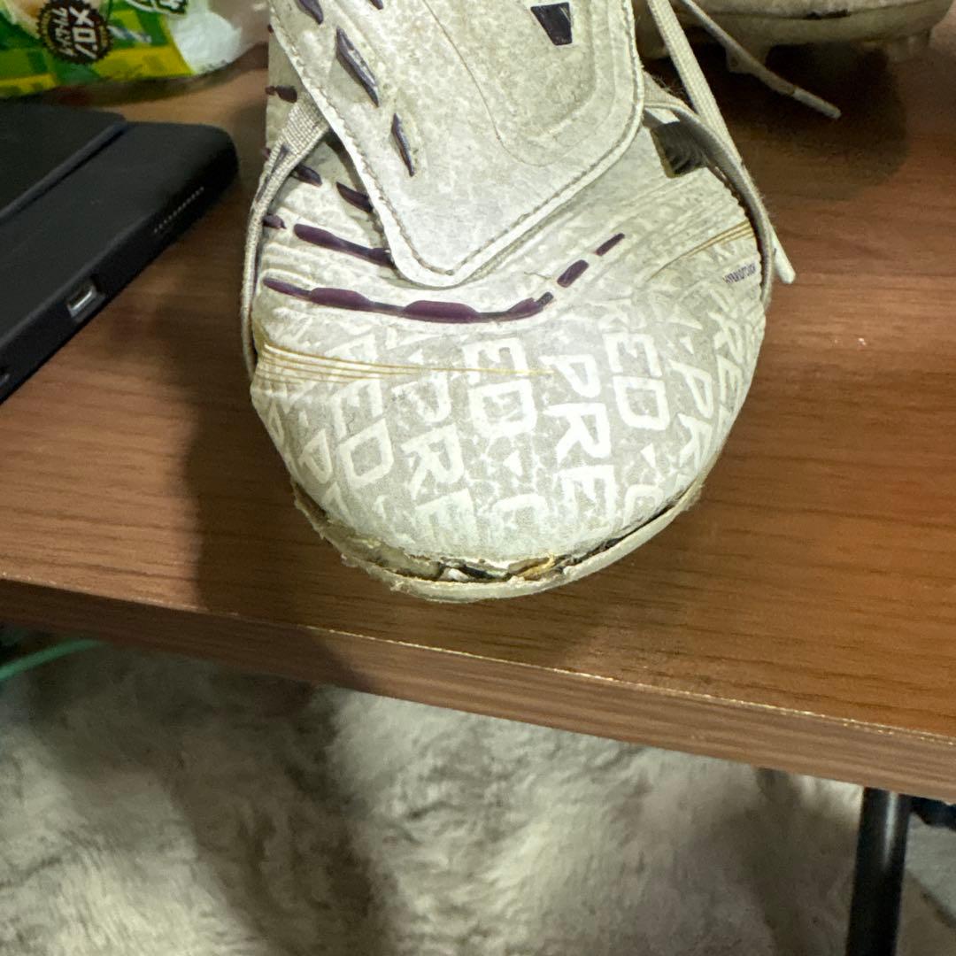 adidas Predator サッカーシューズ・スパイク