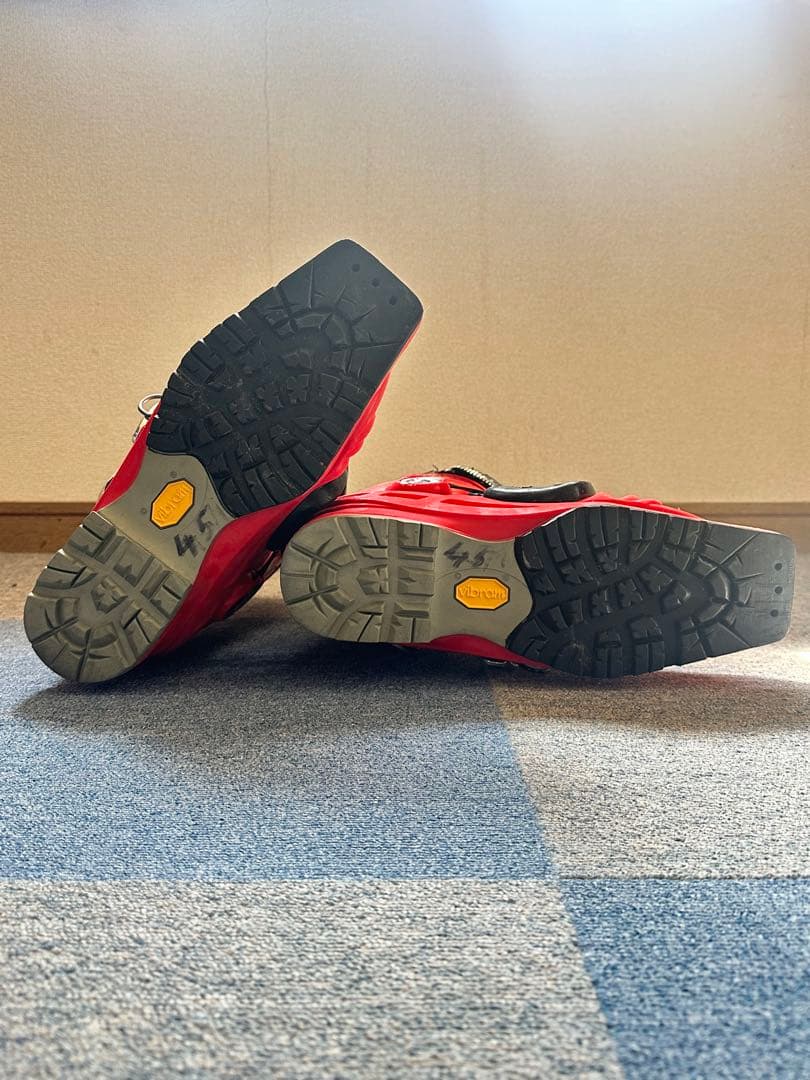 SCARPA T1 テレマークブーツ