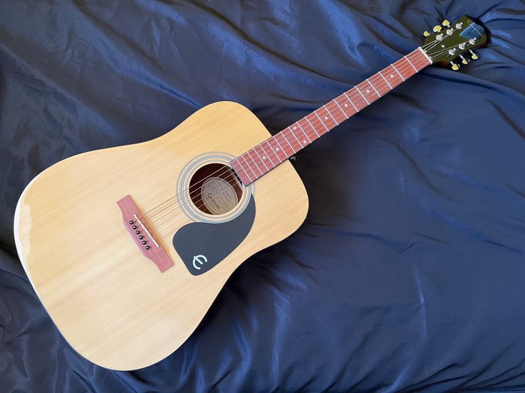 epiphone dr-100NA未使用新品ハードケース付アコースティックギター