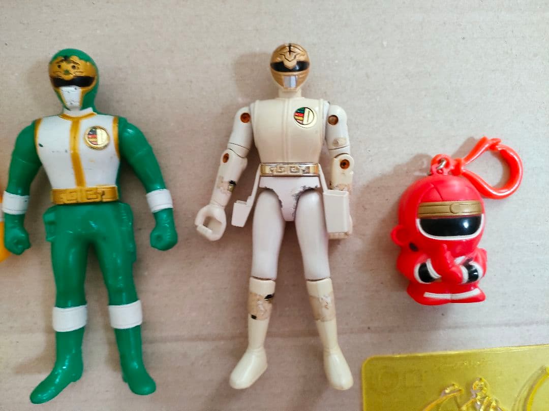 戦隊ヒーロー　フィギュア　まとめ売り