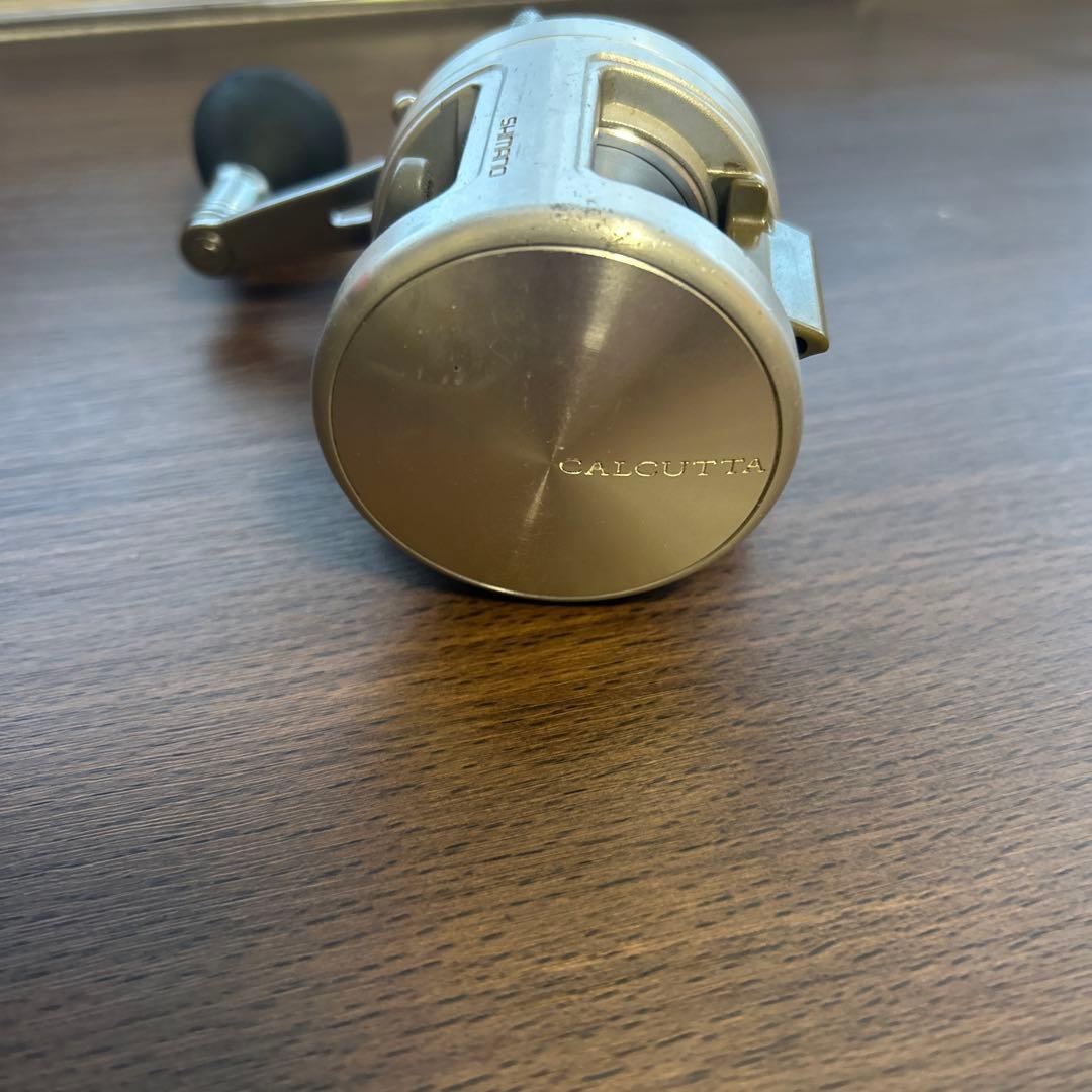 SHIMANO CALCUTTA ベイトリール