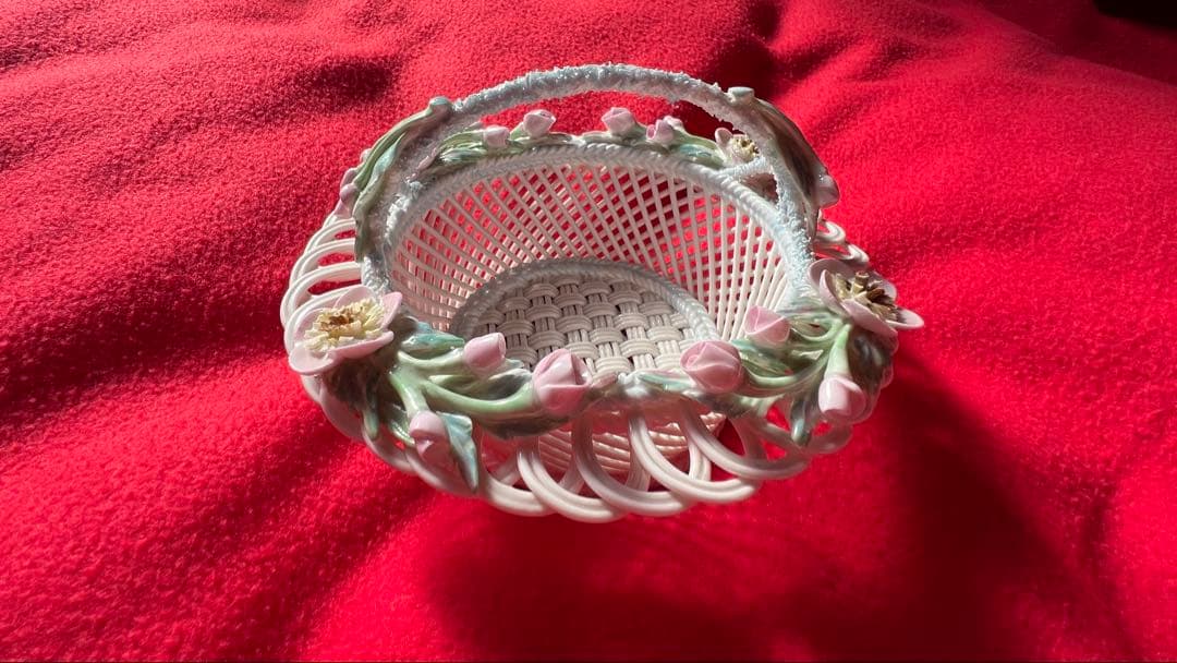 ☆新品☆陶器　飾り物　アイリッシュ・ドレスデン風