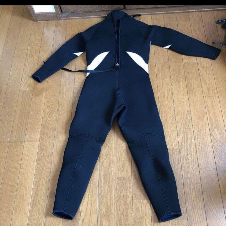 ウエットスーツ　レディース　8号