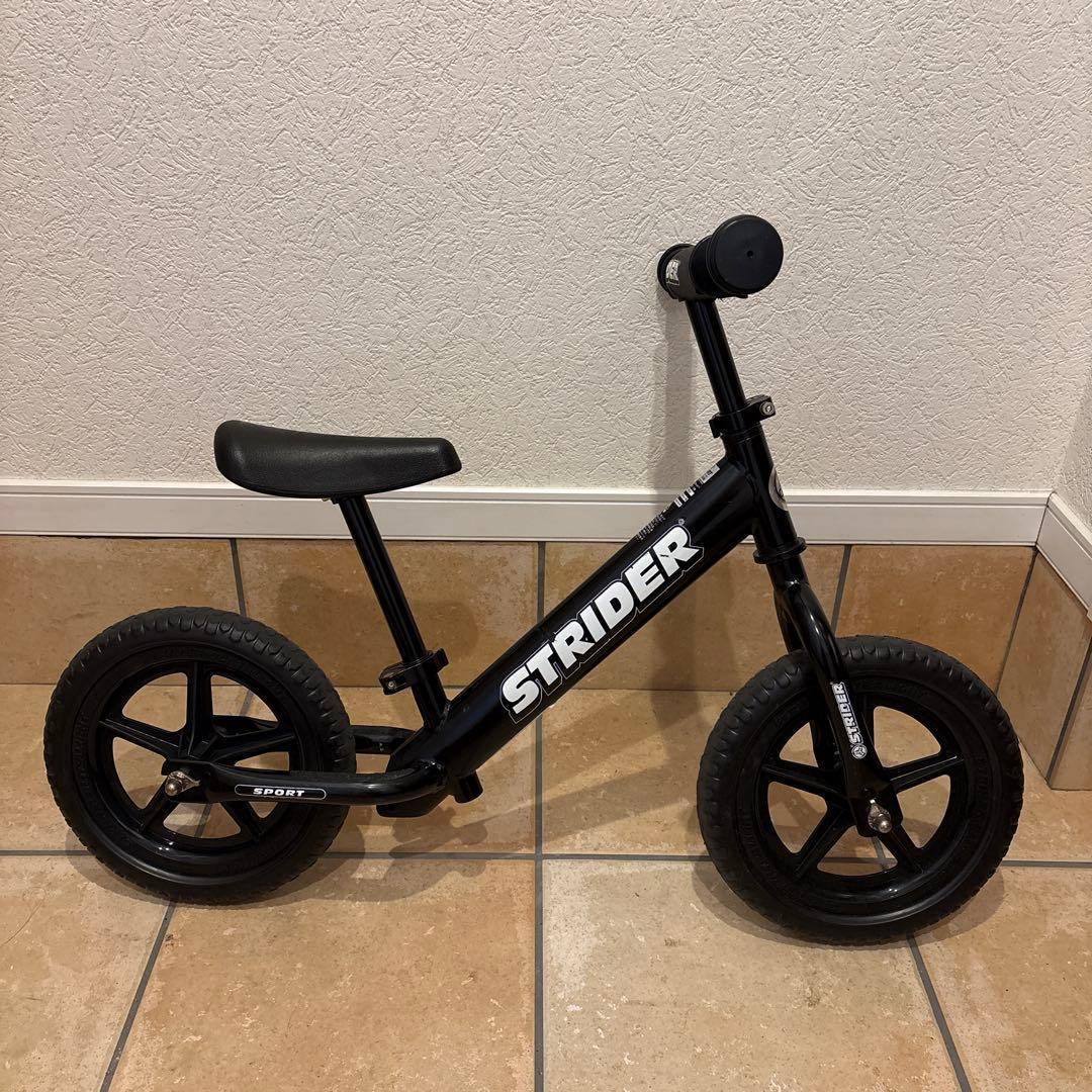 STRIDER バランスバイク 12インチ ブラック