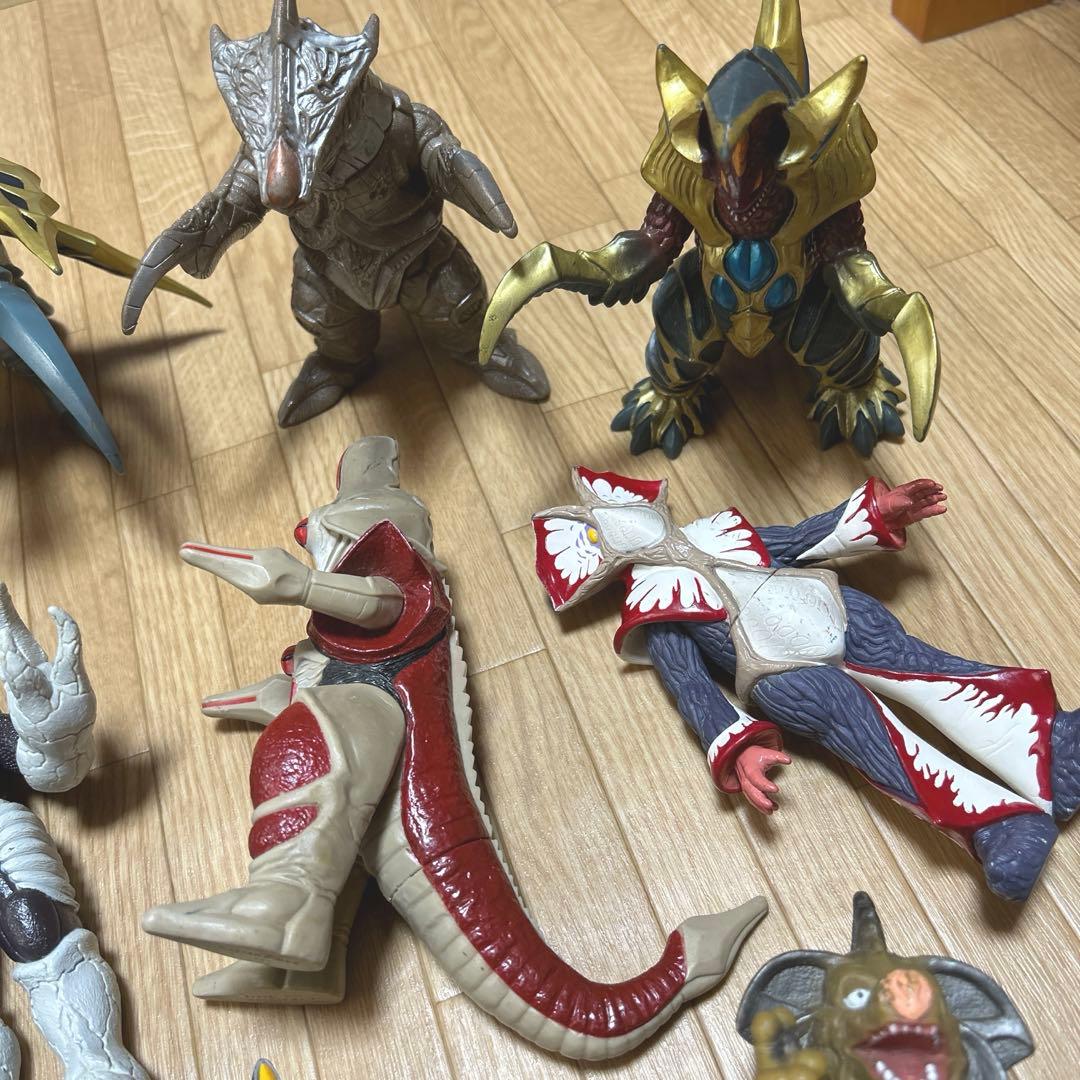 旧ウルトラ怪獣シリーズ　17体セット　TDG怪獣　大量まとめ