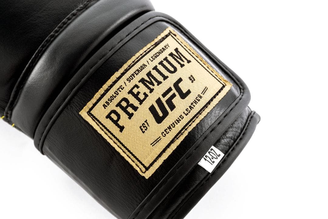 【最高級本革】UFC公式 プロプレミアム トレーニンググローブ ボクシング