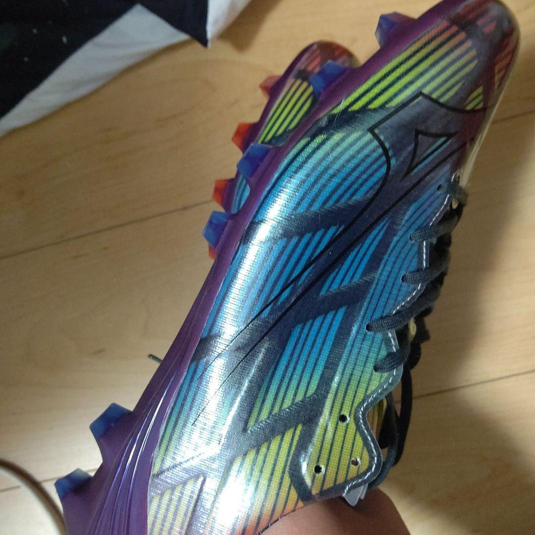 Mizuno Morelia Neo 3 サッカーシューズ