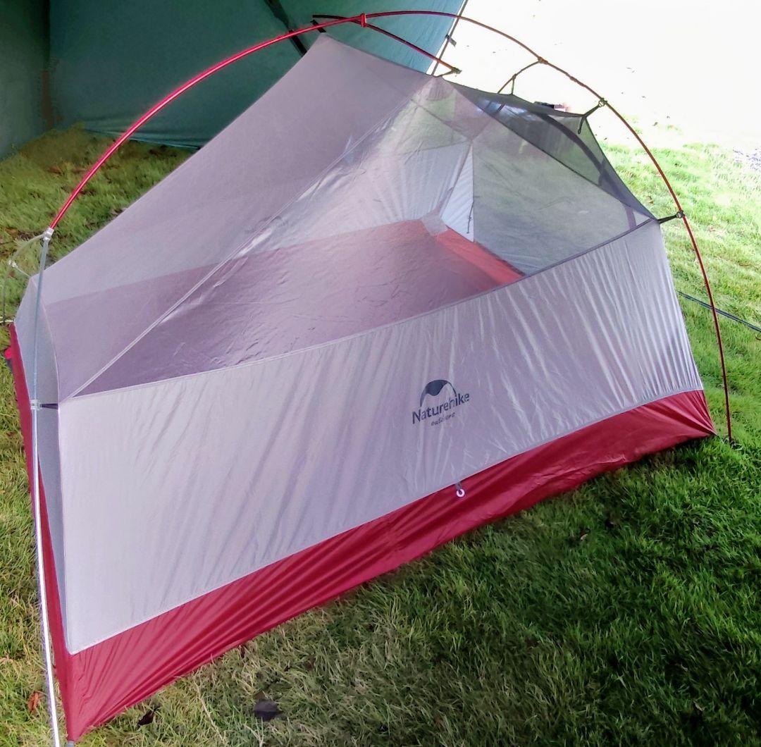軽量テント　Naturehike Cloudup３