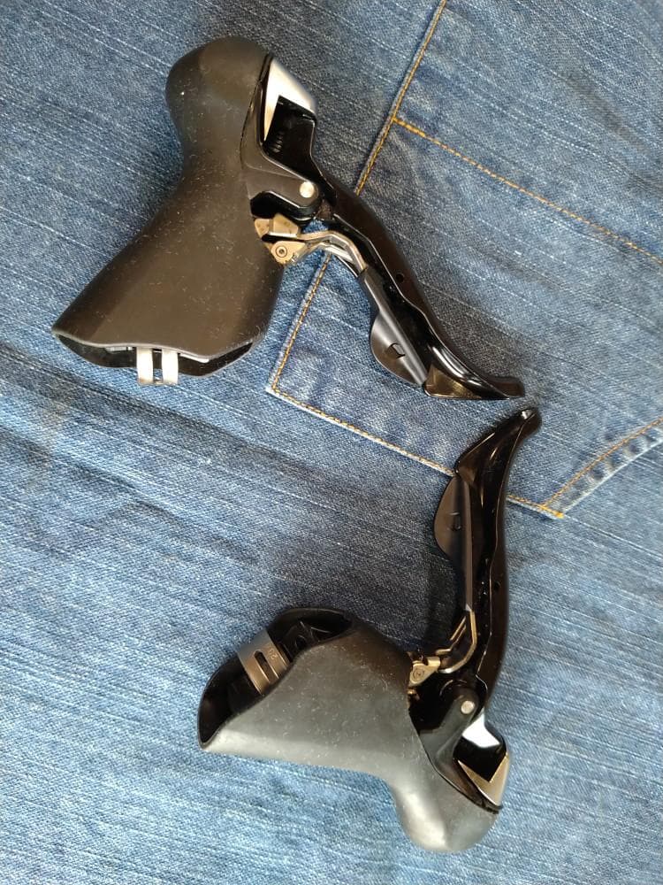 本日限定価格★シマノ SHIMANO ST-5700 　STIレバー