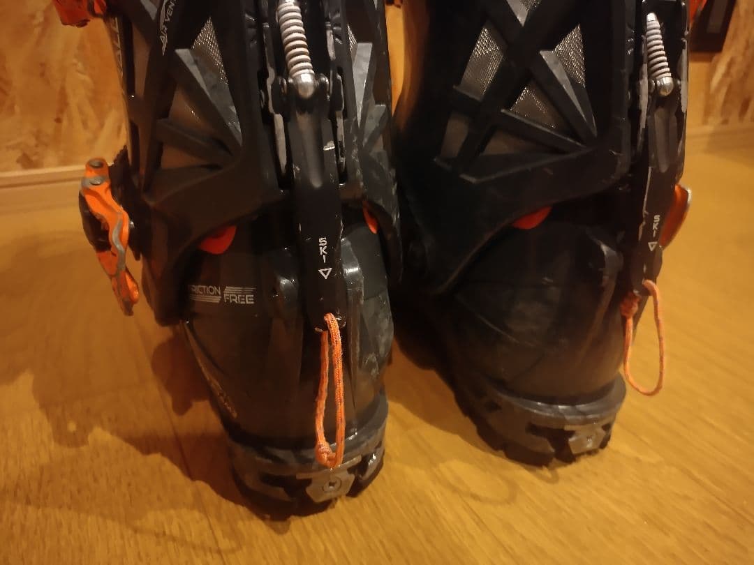 SCARPA マエストラーレ 28.0ソール長314mm