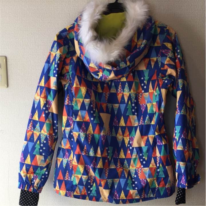 arg のスノボウェア