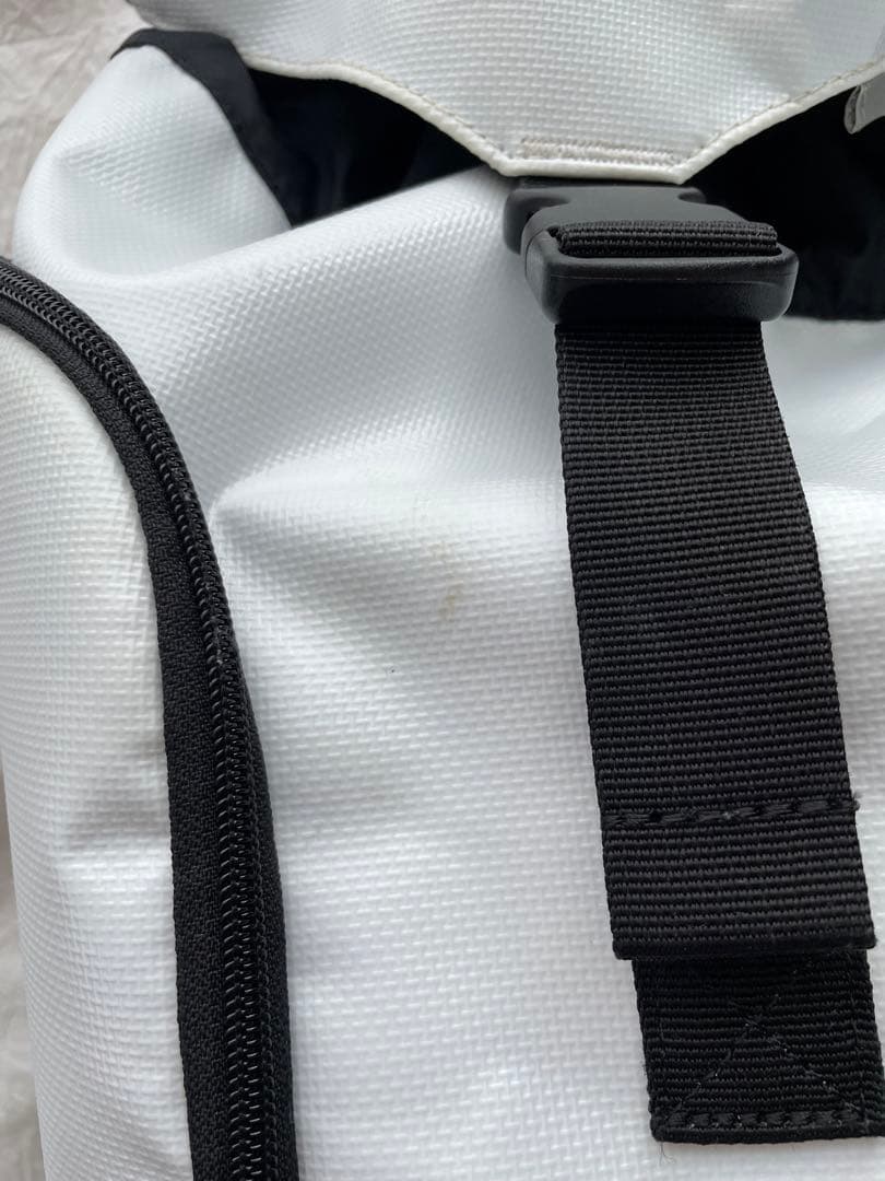 YONEX バドミントンバックパック ホワイト/ブラック