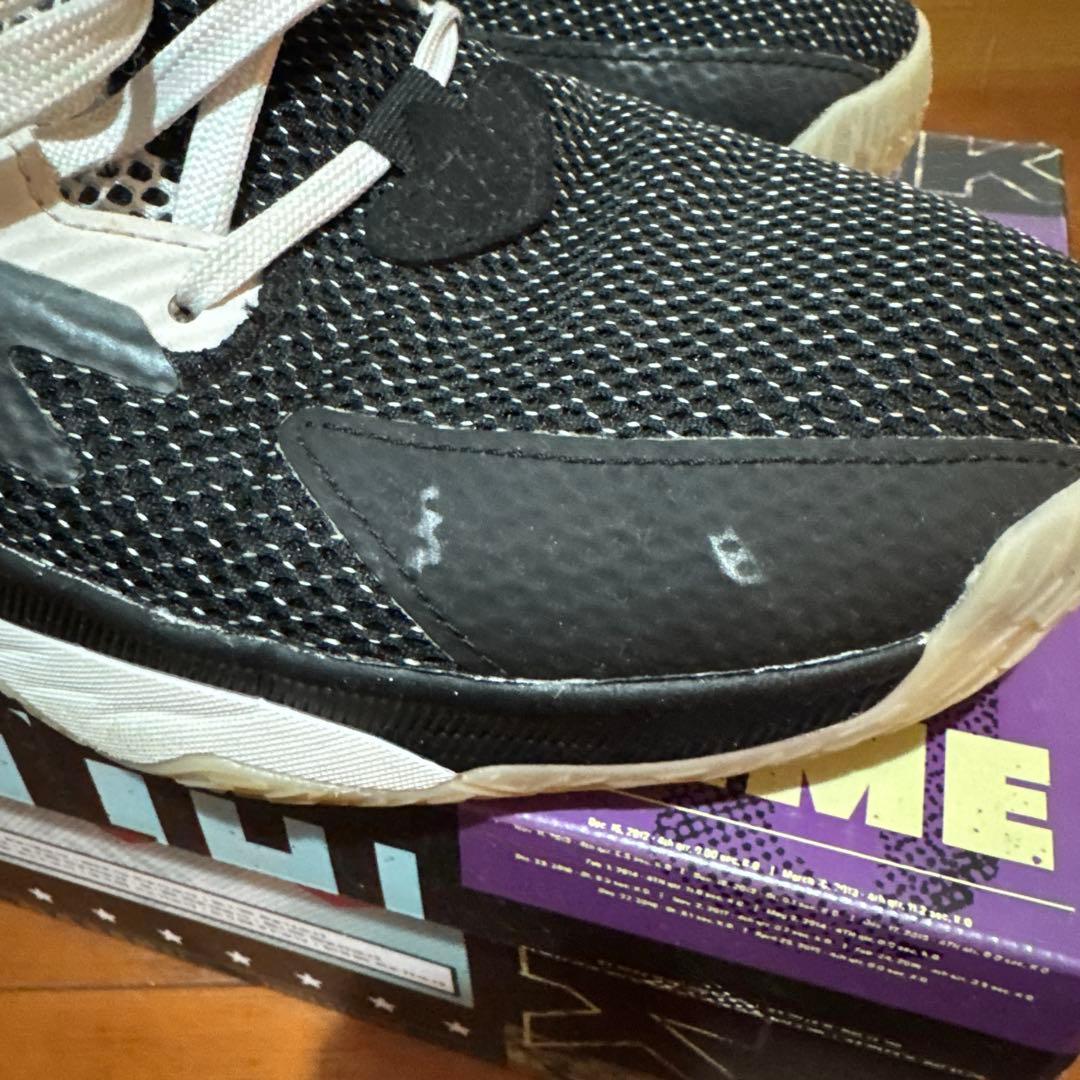 adidasDame8バッシュ28.5cm リラード 箱付き ブラック ホワイト