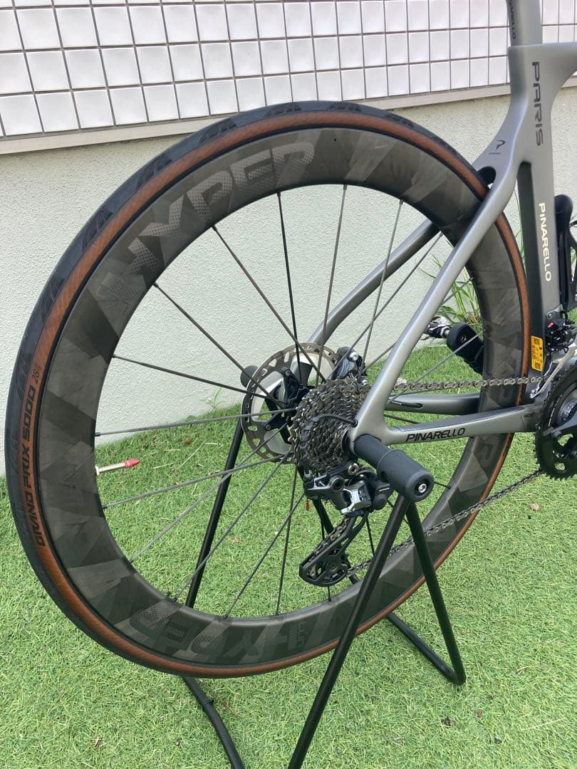 PINARELLO PARIS DISC 2×11速 2021年モデル