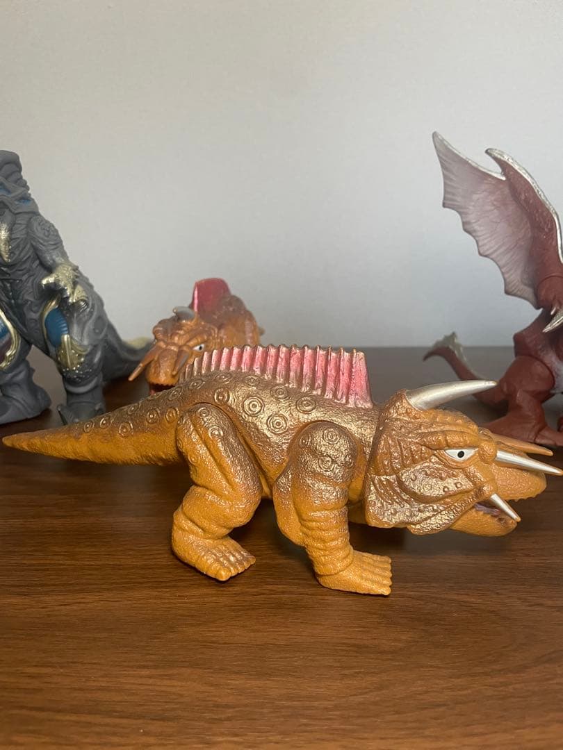 ウルトラマン ガラモン バンダイ怪獣
