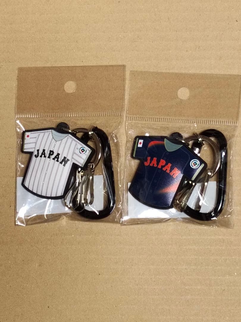 2026 WBC ユニフォーム柄マグカップ＋カラビナキーチェーン2種＋ステッカー