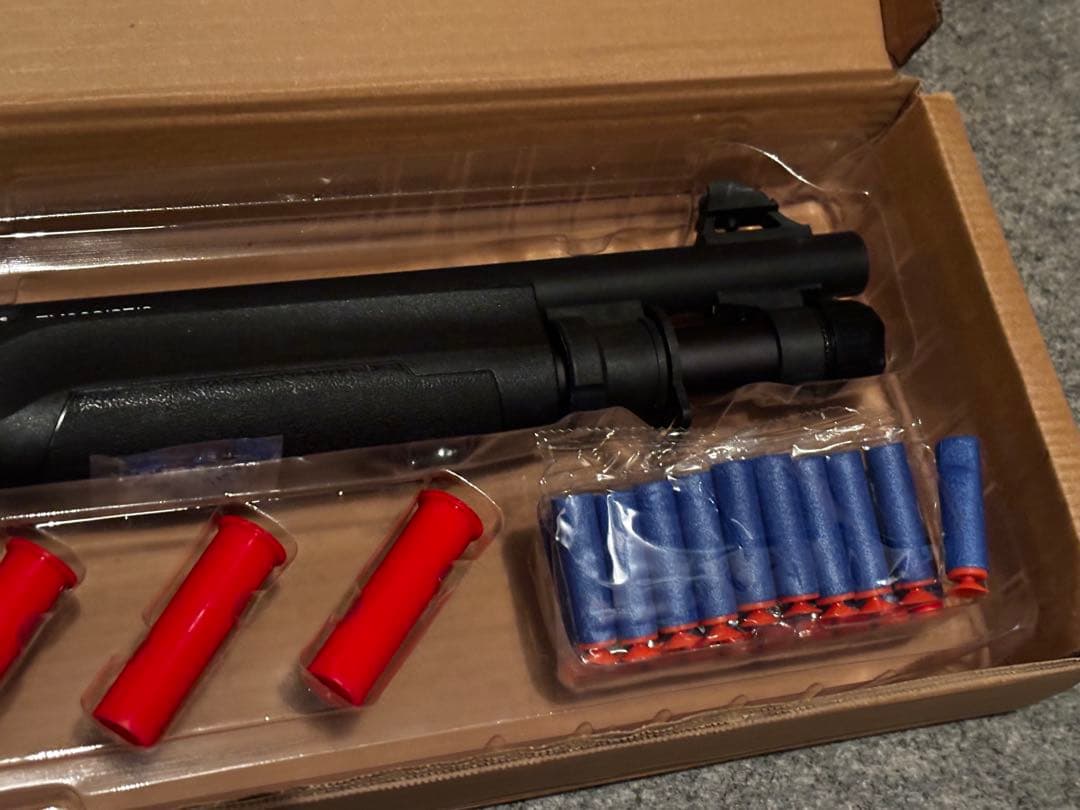 M870 ブリーチャー　ショットガン風おもちゃ銃 排莢式 スポンジ弾ナーフガン