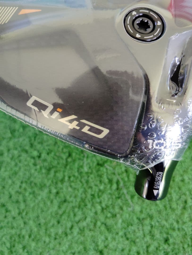 新品　TaylorMade Qi4D ドライバー10.5　ヘッドのみ
