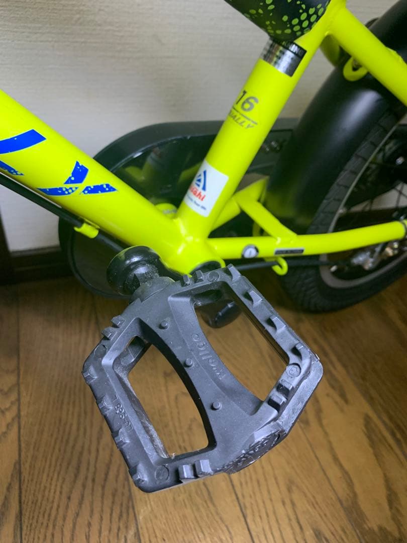 新品・未使用　サイクルベースあさひ　デューリー 16インチ　自転車　送料込み