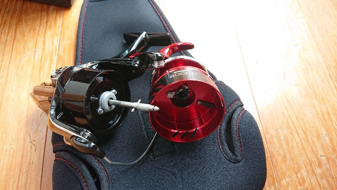 BB-X Remare 8000D スピニングリール