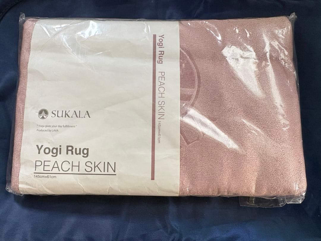 【新品 未開封】【50％OFF相当】 Yogi Rugとエッセンシャルバーム✖️2