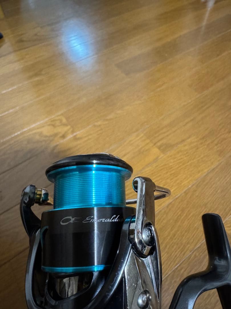 ダイワ21エメラルダスAIR LT 2500-XH純正ハンドル箱付き値下げ交渉可