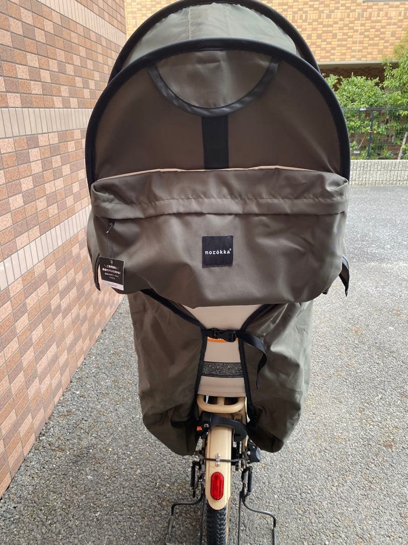 【新品】norokka リアチャイルドシート用　レインカバー　後部座席専用