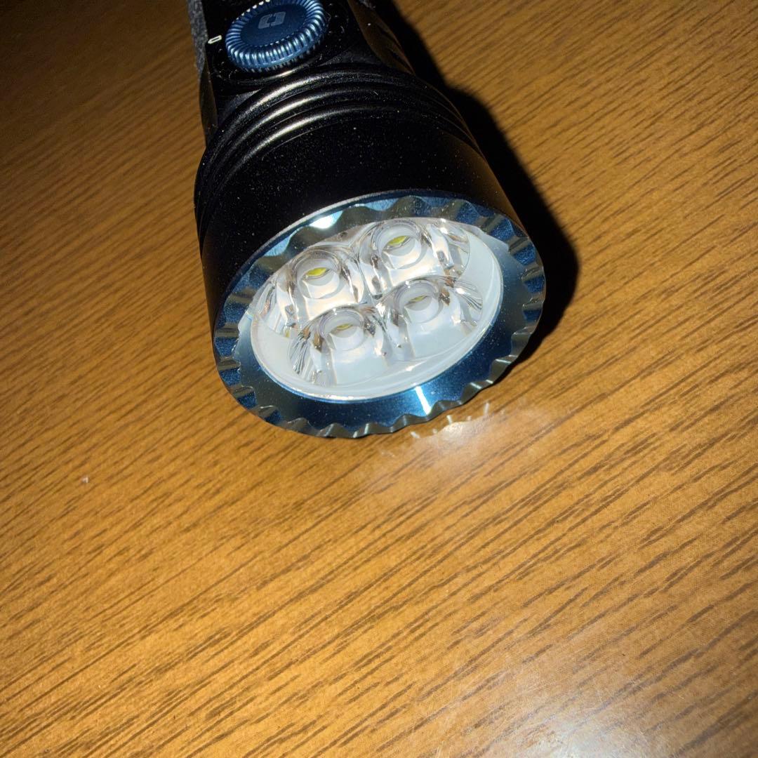 ライト・ランタン OLIGHT Seeker 3