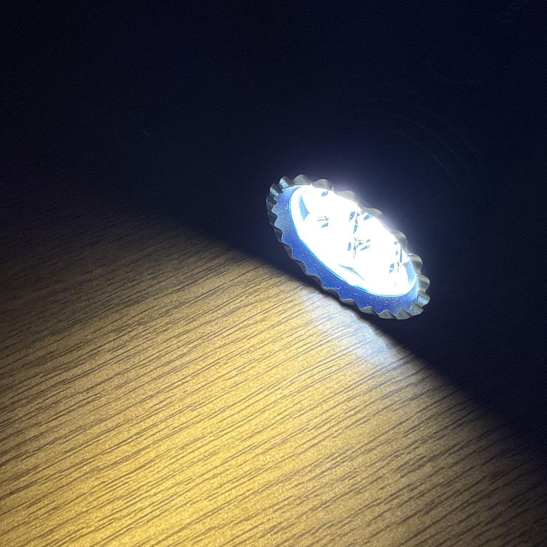 ライト・ランタン OLIGHT Seeker 3
