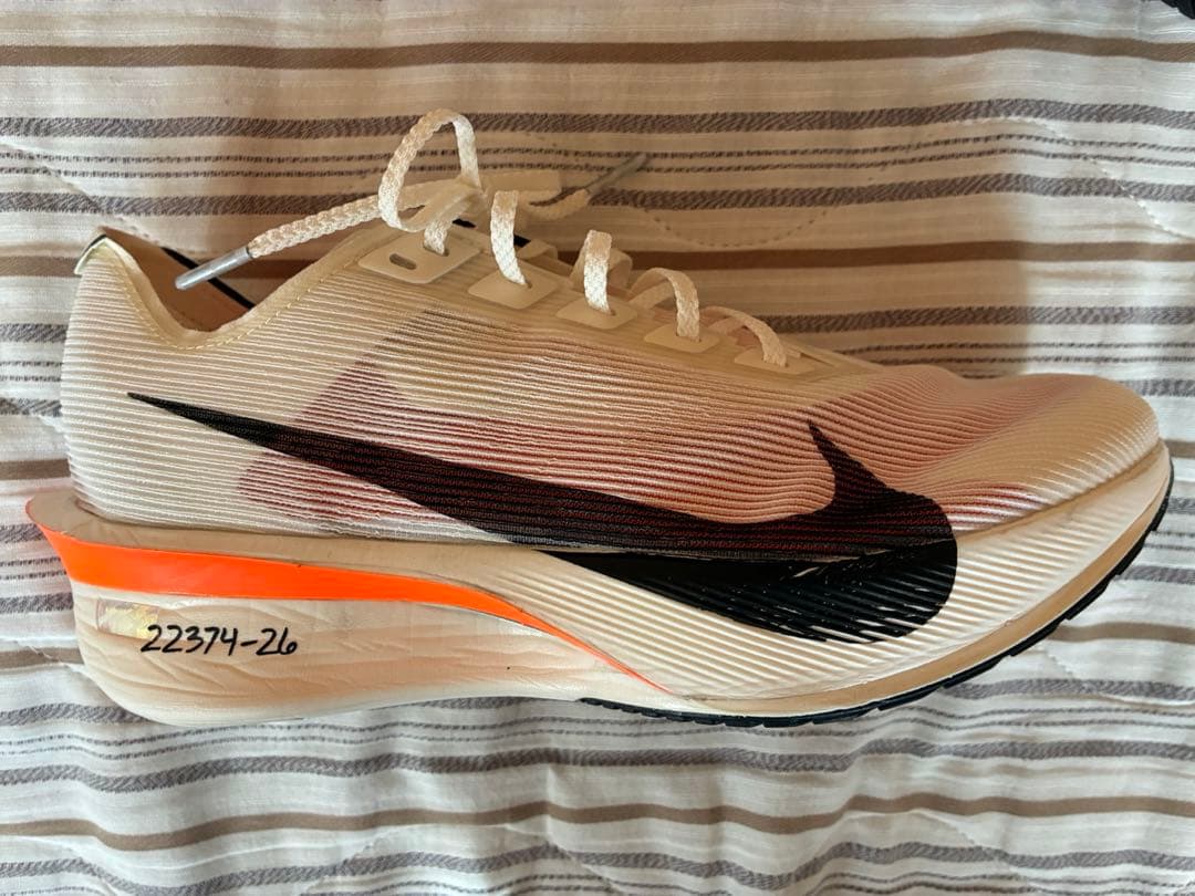 [新品][値下]NIKE ヴェイパーフライネクスト%4 proto 25.0cm