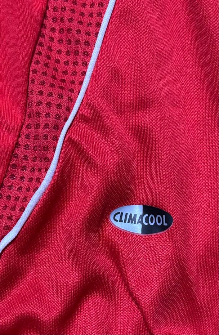リバプールFC サイン入りユニフォーム　Liverpool ジェラード　サッカー