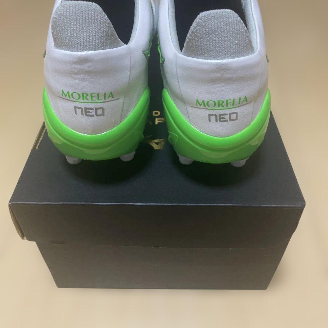 ★新品 ミズノ サッカースパイク モレリアネオ4JAPAN MIX 25.5★