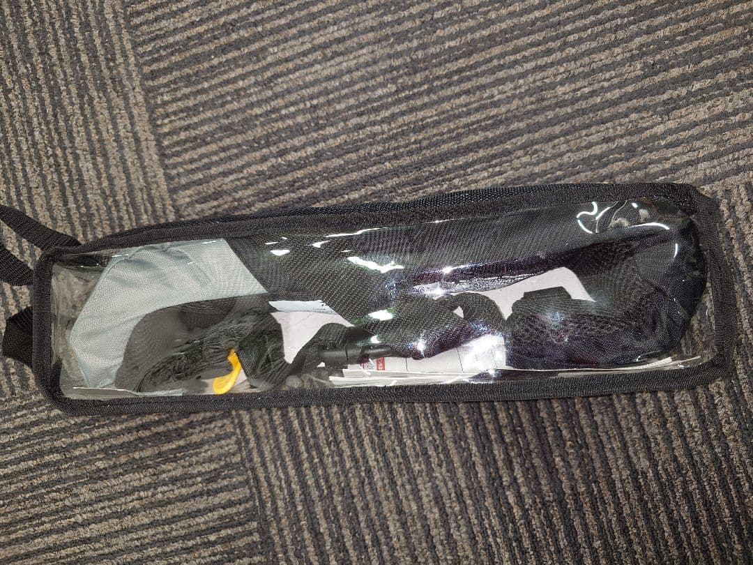 DAIWA　インフレータブルライフジャケット
