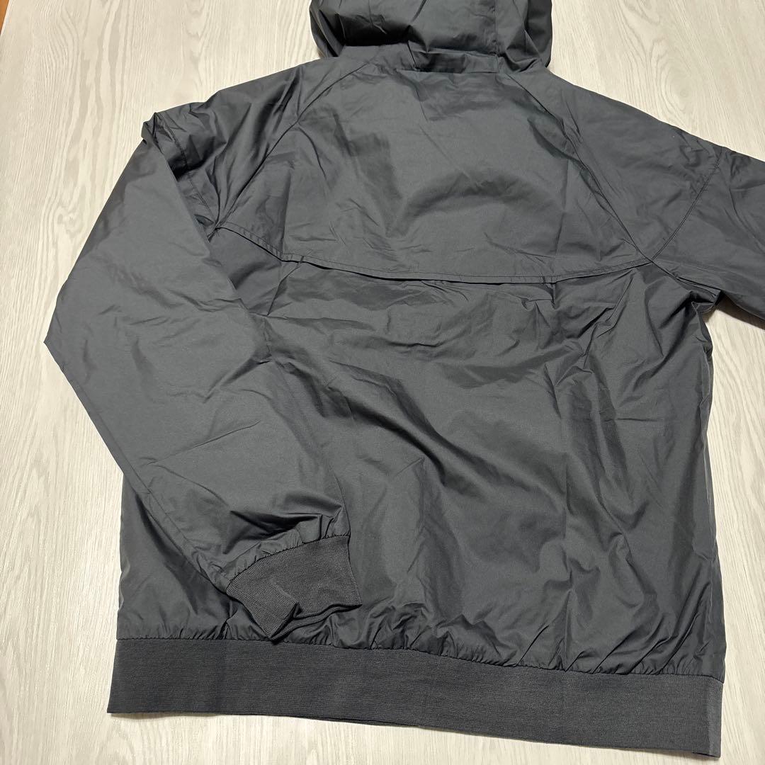 NIKE WIND RUNNER Mサイズ