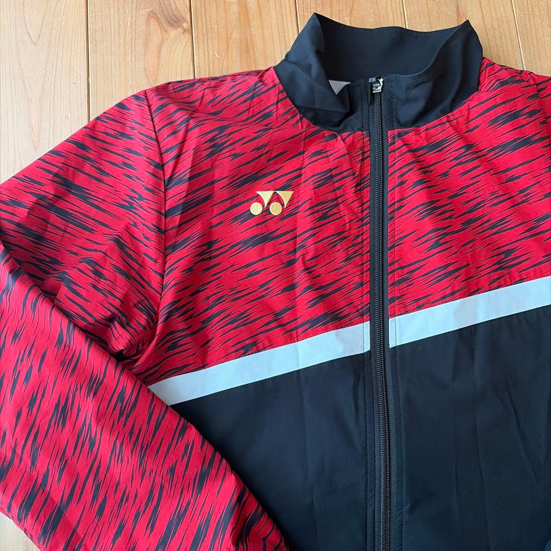 YONEX フルジップジャケット 赤黒 M