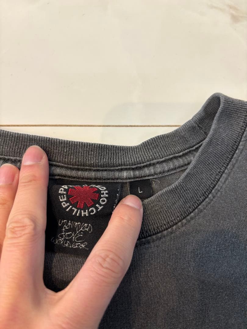 RED HOT CHILI PEPPERS Tシャツ 2024ツアー Lサイズ