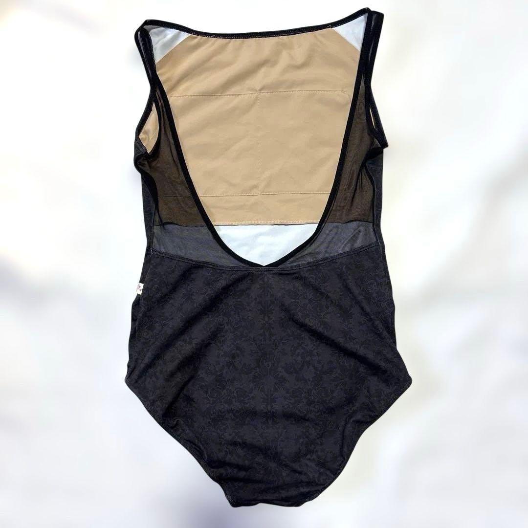 unoa レオタード Mサイズ　ウノア