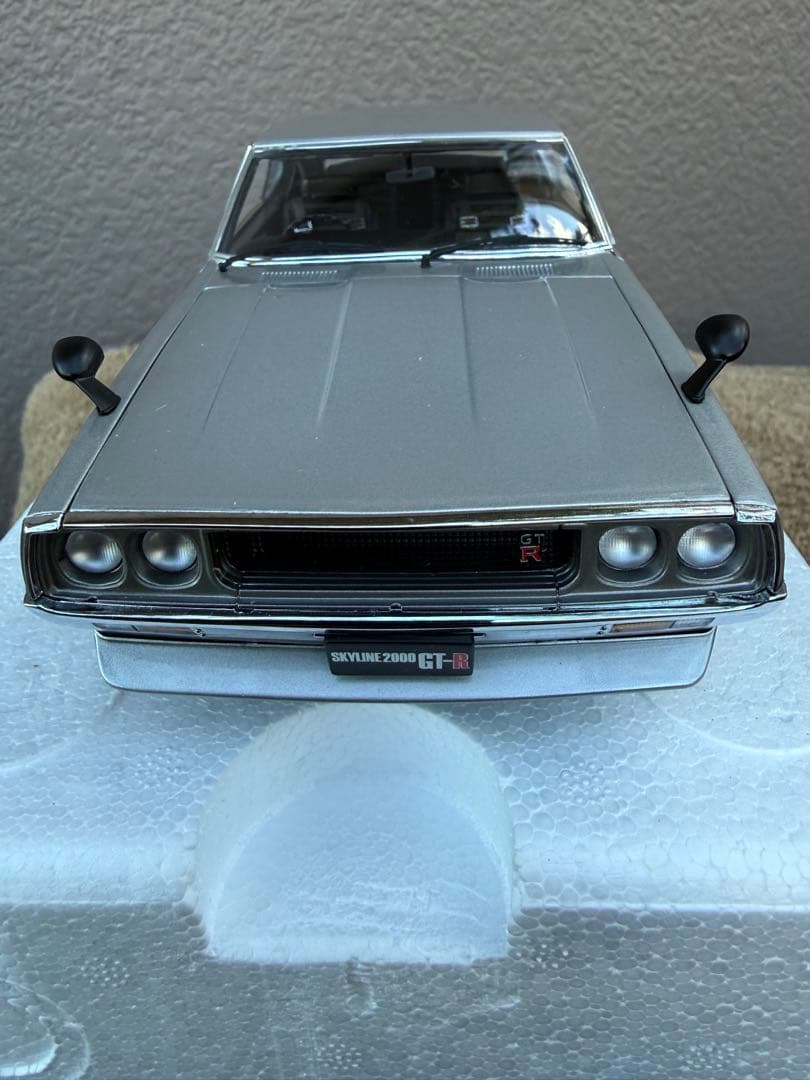 京商NISSAN SKAYINE 2000GT-R(KPGC-110)シルバー