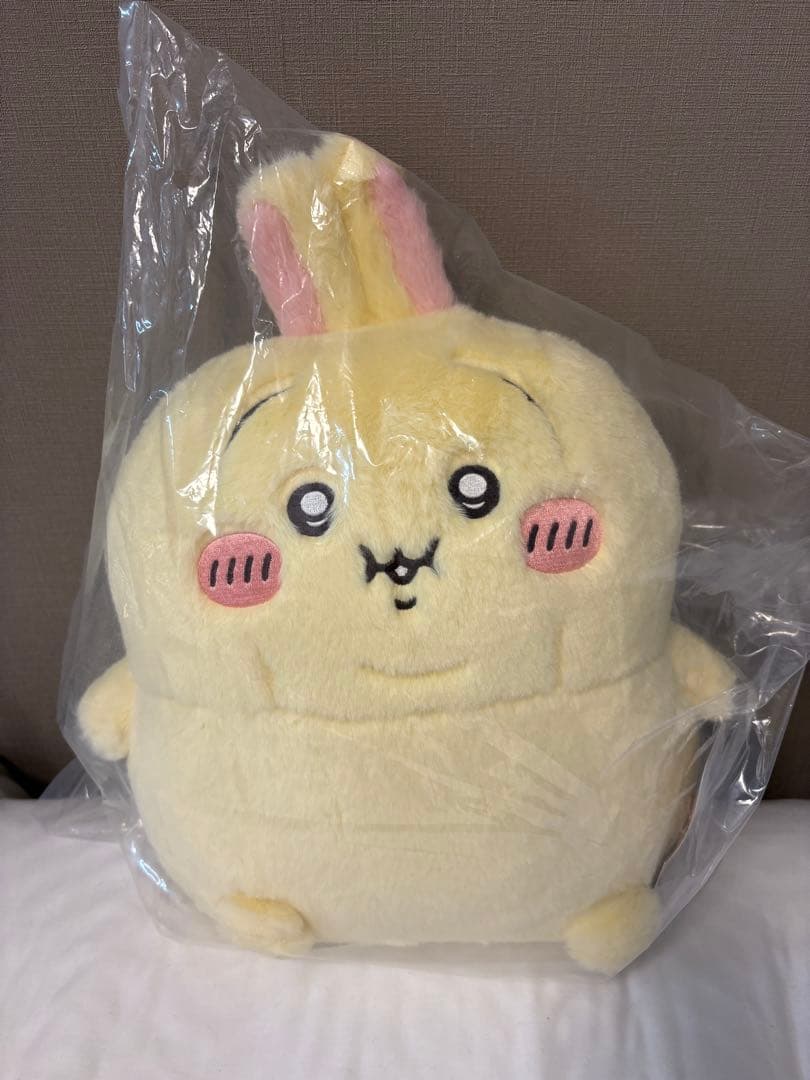 ちいかわ　ハチワレ　うさぎ　重め！ ぼっちゃり抱っこぬいぐるみ　3点セット