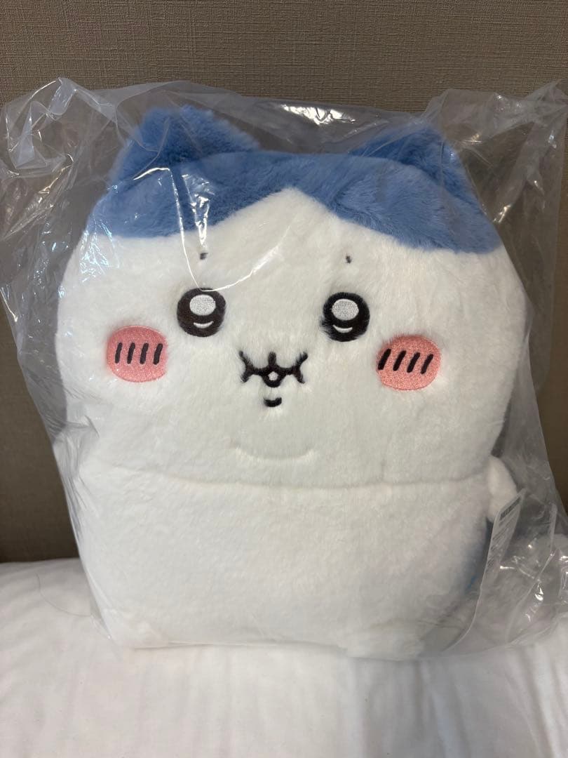 ちいかわ　ハチワレ　うさぎ　重め！ ぼっちゃり抱っこぬいぐるみ　3点セット