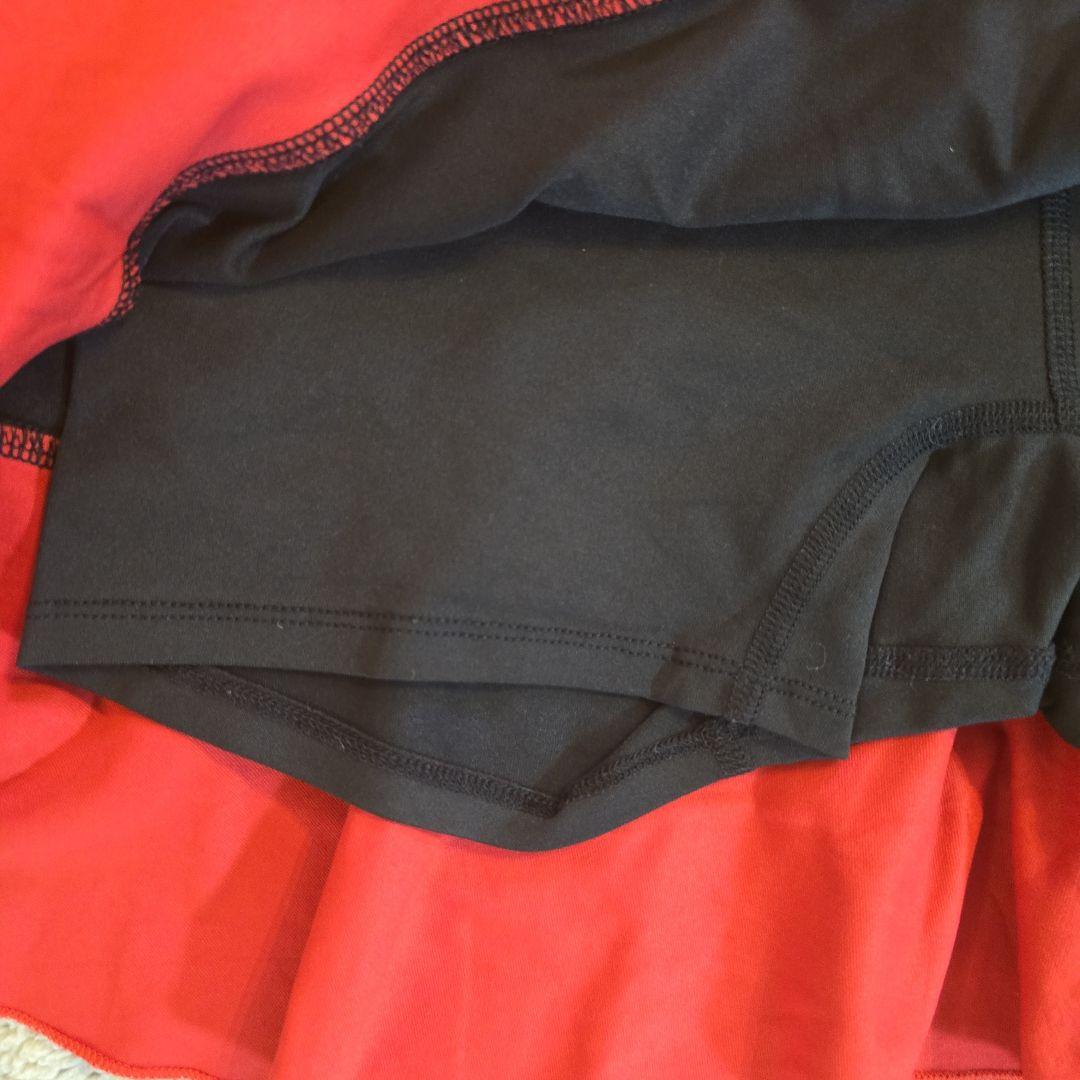 lija テニス用黒赤フリルスカート