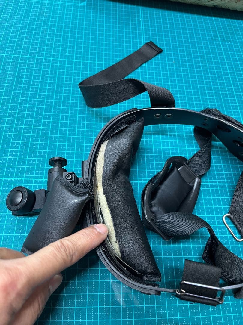 双眼ナイトビジョン　ATN NVG-7 CGTI（2.5世代）