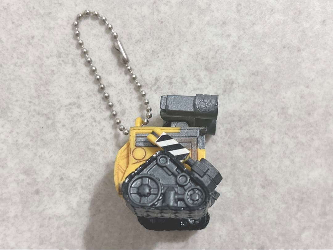 ディズニー ウォーリー 初ともだちマスコット ガチャ フィギュア キーホルダー