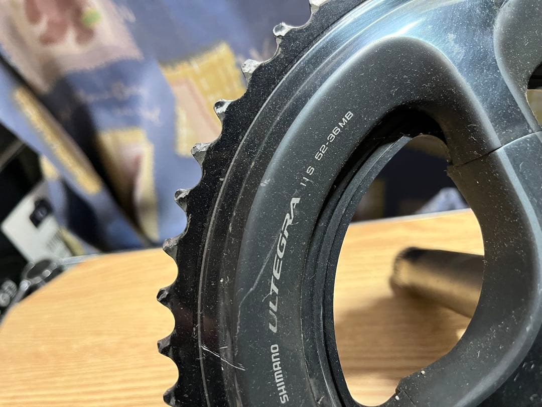 SHIMANO ULTEGRA 52-36T クランクセット